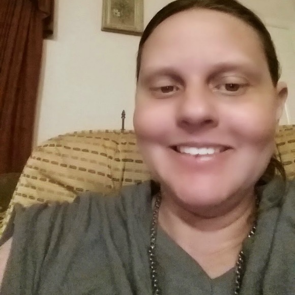 Meet your Posher, Jennifer kravchuck - Picture 1 of 1